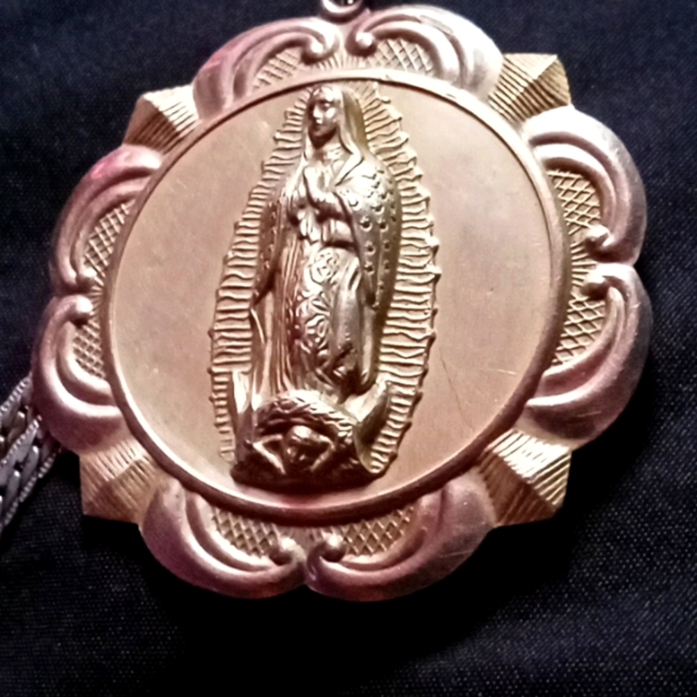 Medallon
